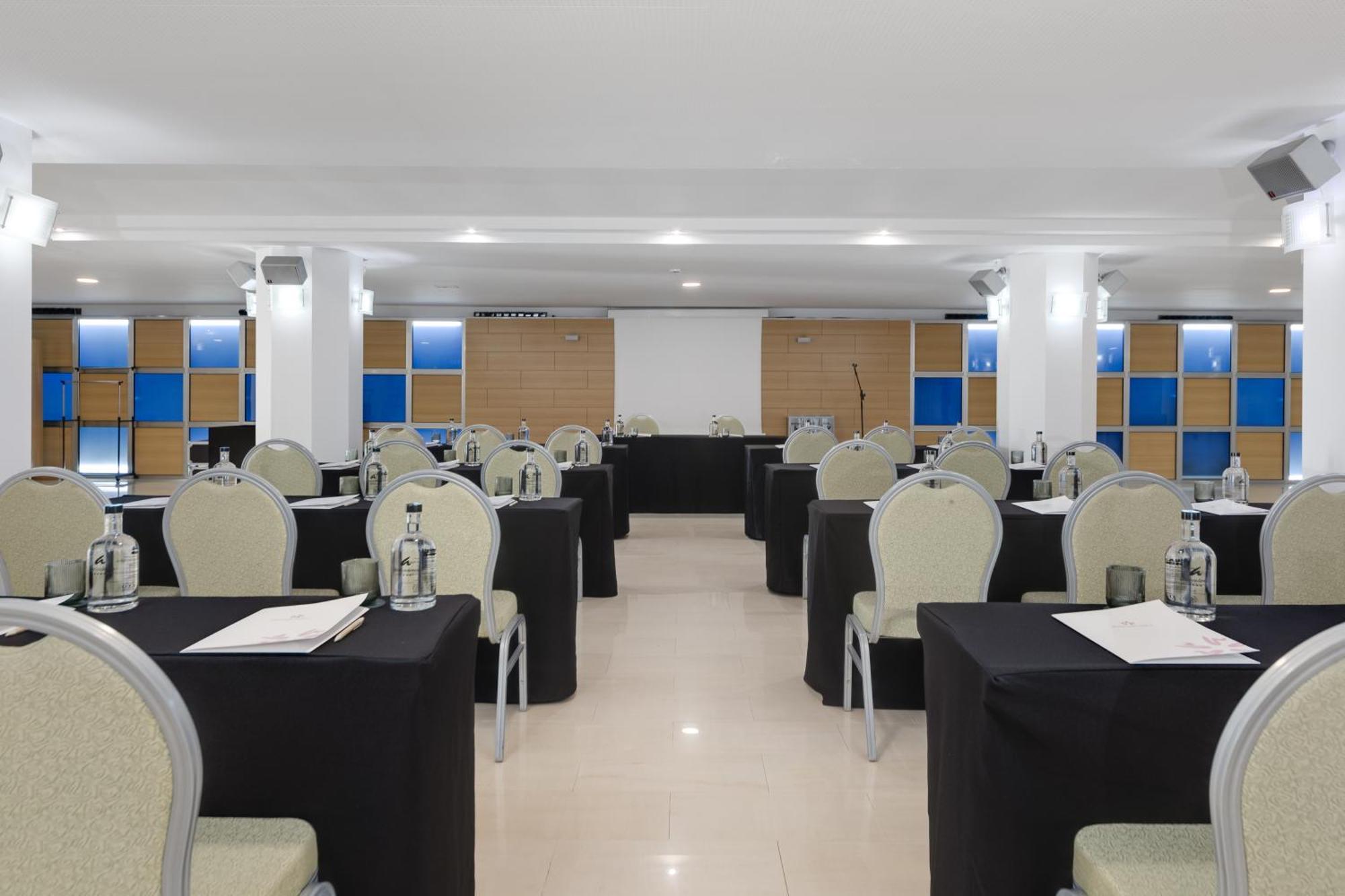Daniya Denia Spa & Business 4* Exterior photo
