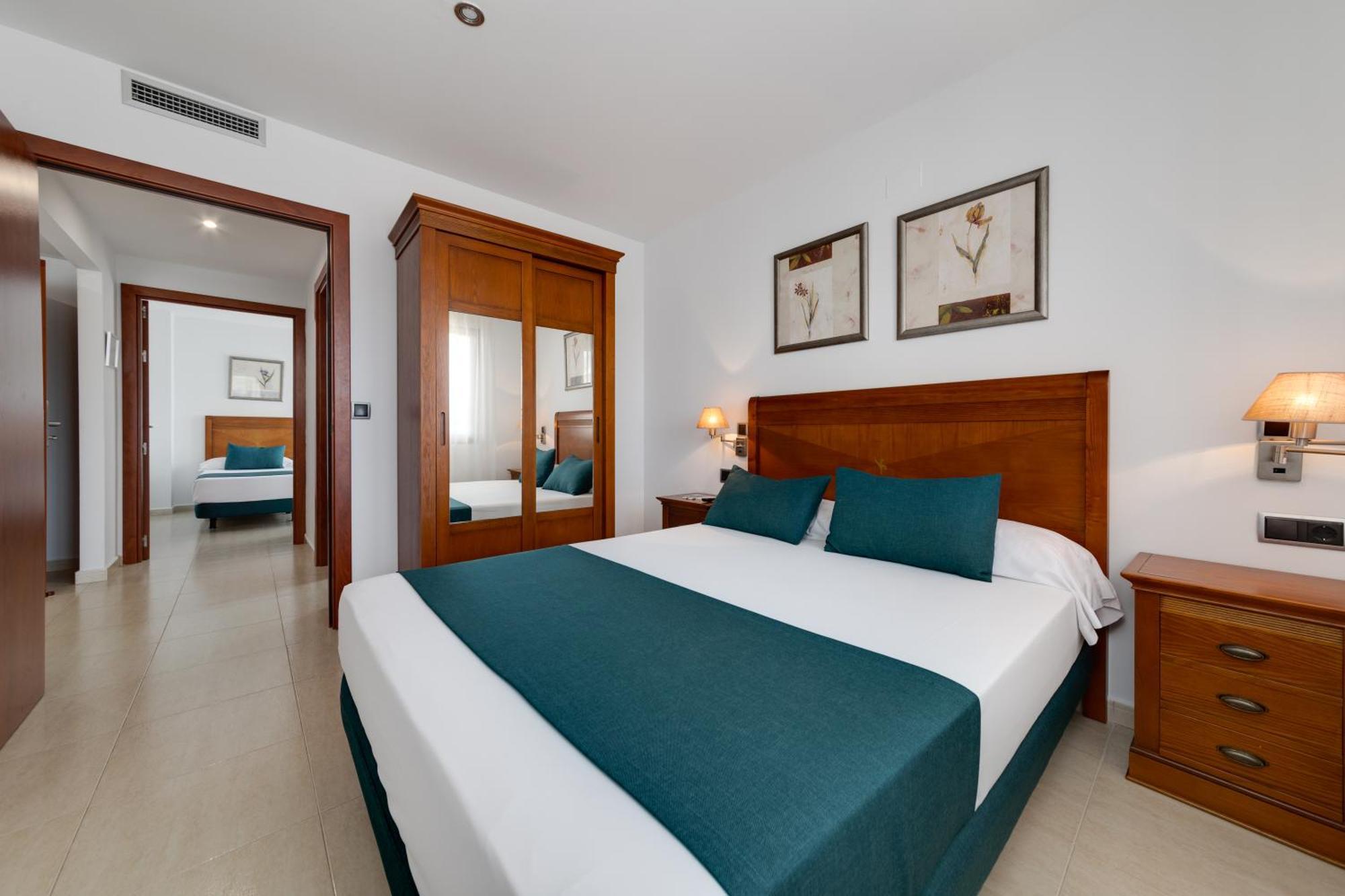 Daniya Denia Spa & Business 4* Exterior photo