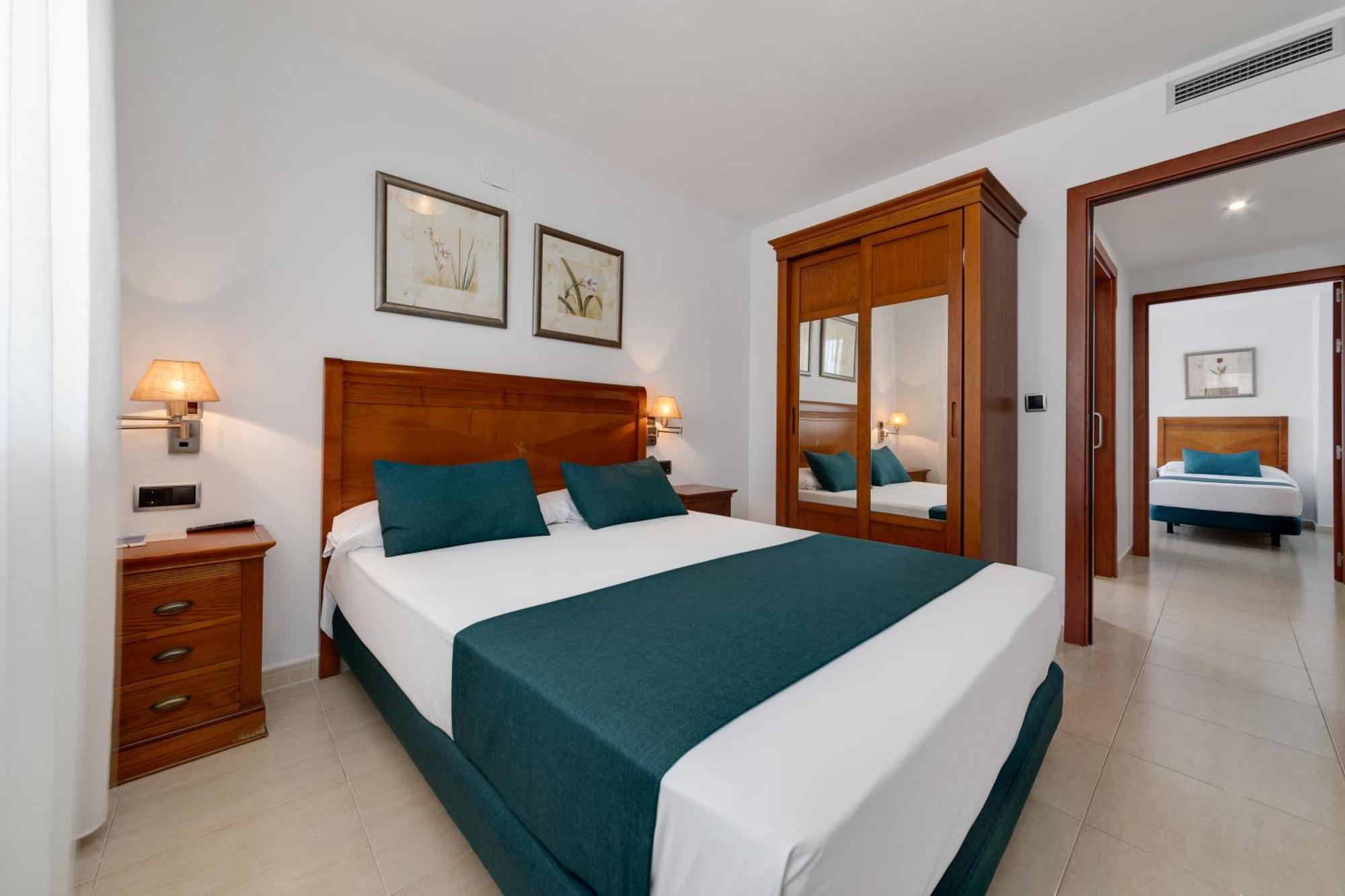 Daniya Denia Spa & Business 4* Exterior photo