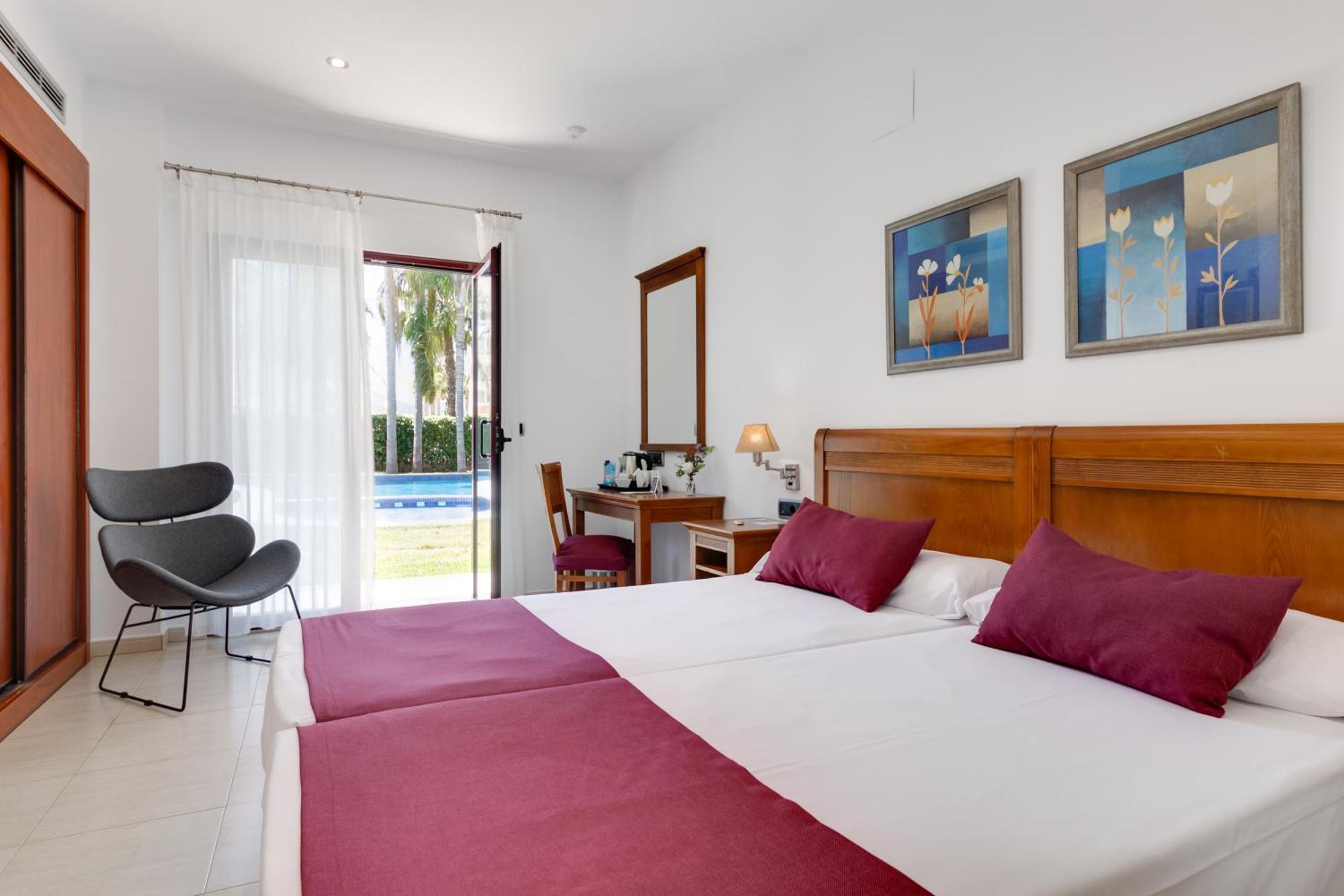 Daniya Denia Spa & Business 4* Exterior photo