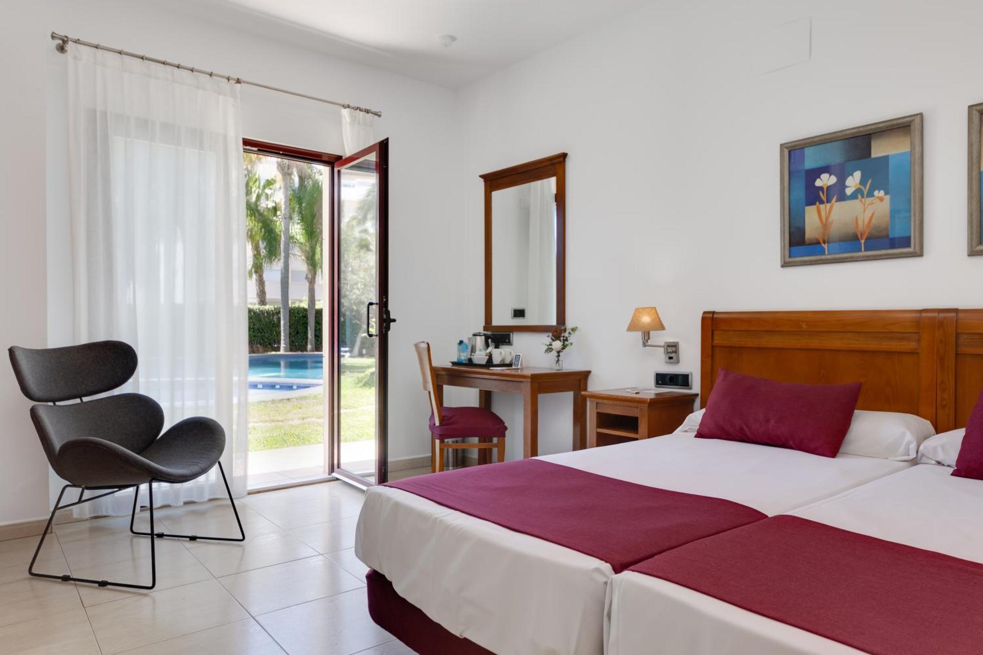 Daniya Denia Spa & Business 4* Exterior photo